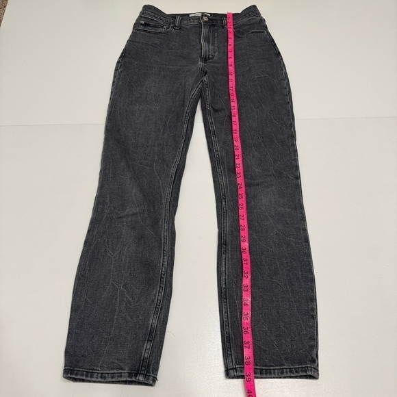 Abercrombie & fitch black washed out jean the mom high rise size 25 extra long - Picture 2 of 7